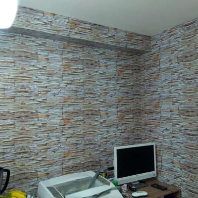 Envelopamento de Parede com Papel de Parede Auto Adesivo