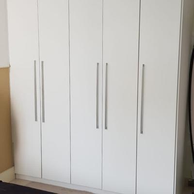 Envelepamento de armário